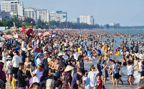Năm triệu lượt khách đổ đi ăn chơi: Thanh Hóa bất ngờ chiếm ngôi số 1
