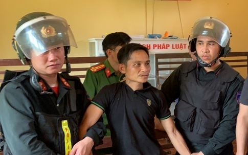 Thanh Hóa: Bắt đối tượng chém 3 người thương vong rồi bỏ trốn trong rừng