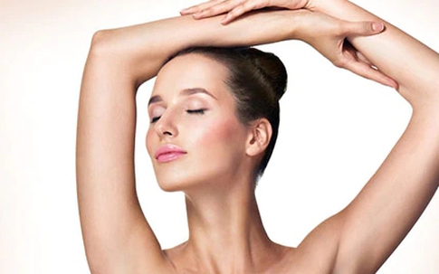 9 bí kíp tự nhiên giúp giảm thâm vùng da dưới cánh tay