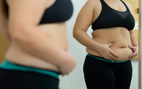Chồng ngoại tình vì vợ nặng tới 95kg sau sinh, cú "lột xác" sau biến cố của cô không khác nào "vả mặt" gã chồng tồi tệ