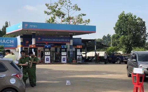 Công an đang phong tỏa, khám xét cây xăng ở Bà Rịa-Vũng Tàu