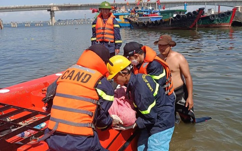 Quảng Trị: Tìm thấy thi thể cháu bé gần cầu Cửa Việt