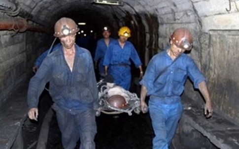 Nam công nhân mỏ Quảng Ninh tử vong nghi do bị phóng điện