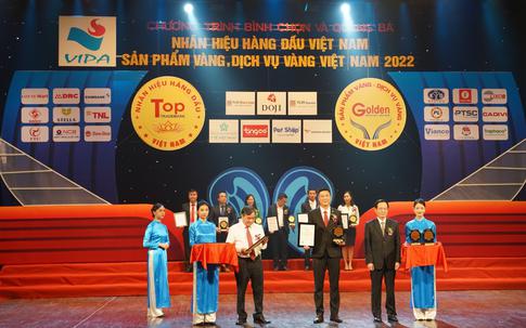 Dai-ichi Life Việt Nam vinh dự được trao giải thưởng 
“Top 10 Dịch vụ Vàng Việt Nam 2022”