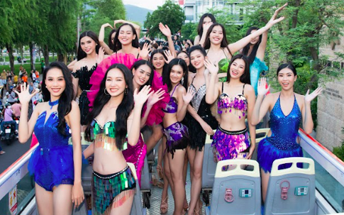Diễu hành carnival đường phố của Miss World Vietnam 2022 người khen - kẻ chê