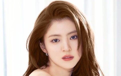 "Tiểu tam" Han So Hee đăng ảnh kỳ quái, hé lộ bất ổn tâm lý