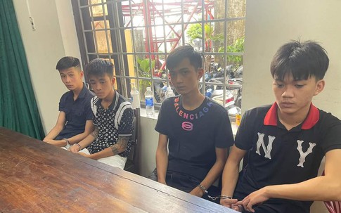 Huế: Bắt nhóm thanh, thiếu niên mang hung khí đi giải quyết mâu thuẫn lúc rạng sáng