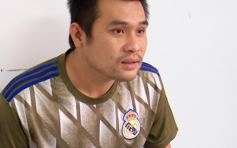 Gã trai xăm trổ làm liều, đốt luôn xe hàng xóm