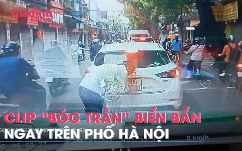 Clip người đàn ông nhanh tay "bóc trần" biển bẩn ngay trên phố Hà Nội