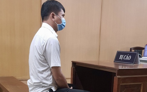 Cụ ông suýt chết sau màn đánh ghen bằng dao và nước tiểu