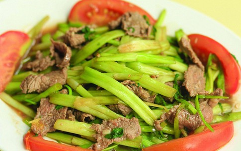 Mùa lạnh, người hay ăn rau cần nhất định phải biết điều này, 4 nhóm người được khuyến cáo không nên ăn!