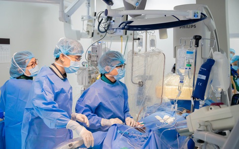 Người bệnh tim mạch điều trị tại Vinmec được hội chẩn với chuyên gia hàng đầu thế giới
