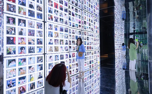 Triển lãm ảnh K-pop quy mô lớn nhất từ trước đến nay được tổ chức tại Hà Nội