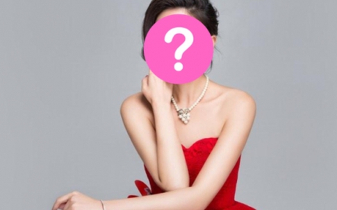 Hoa hậu châu Á đẹp nhất lịch sử U50 vẫn trẻ khó tin, tiêu tan sự nghiệp sau cái tát chấn động