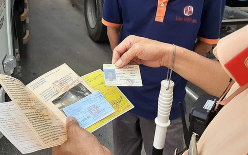 Hàng triệu người đi xe máy đã được hưởng quyền lợi này khi gặp CSGT, Cảnh sát trật tự nhưng có nhiều người vẫn chưa biết