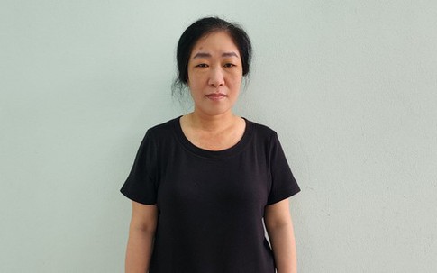 Nữ thủ quỹ bưu điện ở Kiên Giang đốt bỏ nhiều quần áo trước khi bị bắt