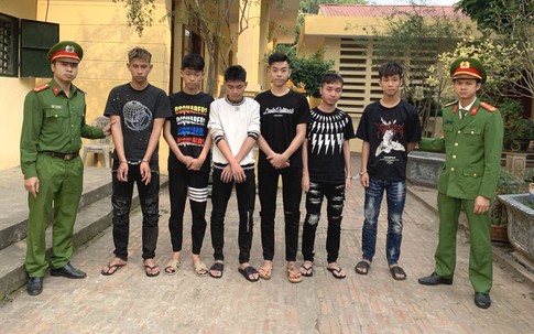 Bị nhóm thanh niên lạ mặt chửi, 6 đối tượng mang theo hung khí đi trả thù trong đêm