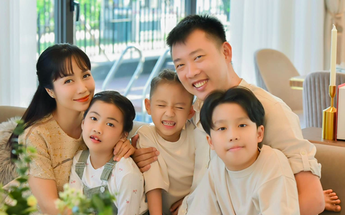 Ốc Thanh Vân rời showbiz: Ở biệt thự, dạy yoga, được xét NSƯT tuổi 39