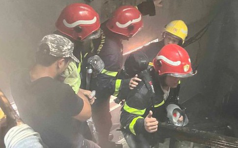 12 người thoát nạn trong vụ cháy nhà 17 phòng ở TPHCM