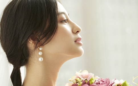Sắc mặt mẹ chồng luôn sa sầm trong hôn lễ của chúng tôi