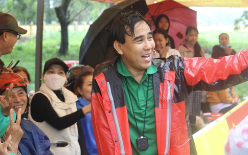 MC Quyền Linh phản ứng ‘gắt’ trước đề nghị dừng quay chương trình, lý do đưa ra khiến khán giả mến phục bội phần