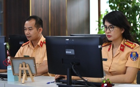 Phiên đấu giá biển số ô tô thứ hai 'lên sàn', có biển 999.99 của TP.HCM