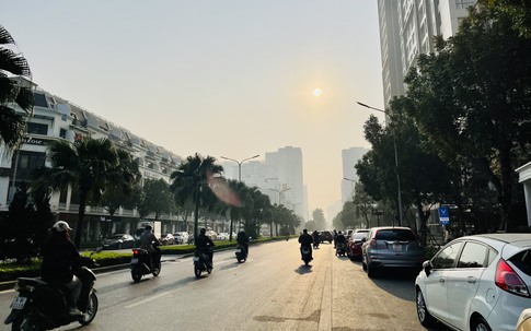 Thời tiết Hà Nội 10 ngày tới: Tiết lộ những con số dự báo trùng lặp đến bất ngờ