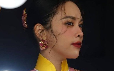 Những ồn ào của O Sen Ngọc Mai sau khi vụt sáng từ Ca sĩ mặt nạ