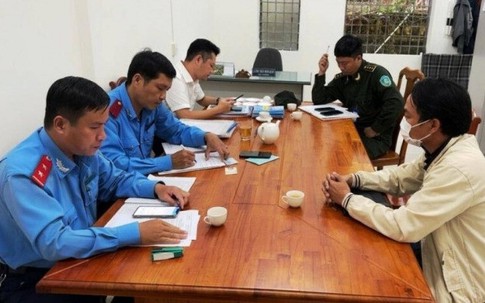 Tài xế thu thêm 350.000 đồng của nữ du khách Hàn Quốc, chủ xe bị phạt 11 triệu