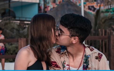 Tình yêu sét đánh có thật sự tồn tại?