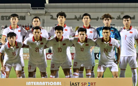 Thủ môn của U23 Việt Nam nhập viện sau trận thua U23 UAE