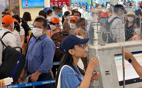 Giá vé máy bay tăng mạnh dịp 30/4, có chặng hơn 8 triệu đồng/khứ hồi