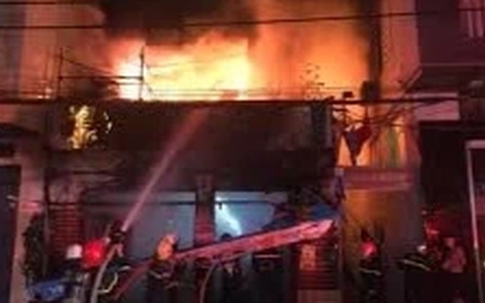 Công an Hà Nội thông tin về vụ cháy nhà dân làm một cụ bà mắc kẹt, tử vong