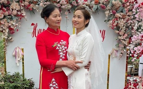 Bố mẹ chồng làm đám cưới cho con dâu: Tổ chức 35 mâm, không nhận phong bì