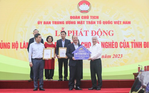 T&T Group ủng hộ 5 tỷ đồng hỗ trợ làm nhà cho người nghèo tỉnh Điện Biên