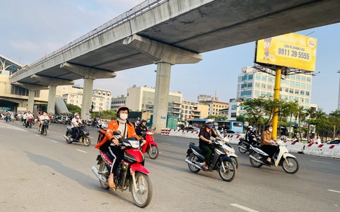 Thời tiết Hà Nội 3 ngày tới: Nắng nóng quay trở lại, nhiệt độ oi bức cao nhất bao nhiêu độ?