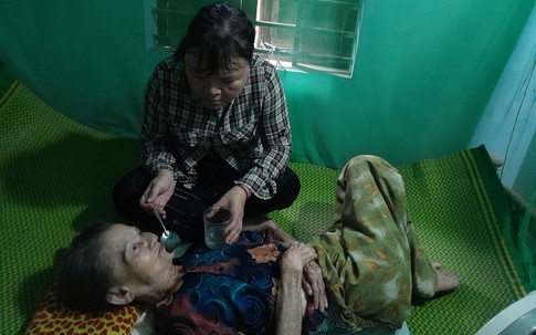 Thương cảnh người phụ nữ mắc bệnh hiểm nghèo, mong có tiền duy trì sự sống, nuôi con ăn học