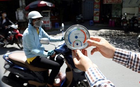Nắng nóng kỷ lục ở Hà Nội và các tỉnh miền Bắc, chuyên gia cảnh báo người dân nguy cơ sốc nhiệt