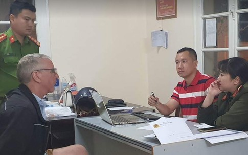 Bắt người đàn ông nước ngoài nghi đâm vợ tử vong ở Đà Lạt