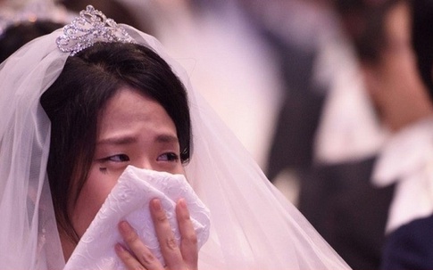 Cột mốc tuổi 25 khiến nhiều phụ nữ lo lắng