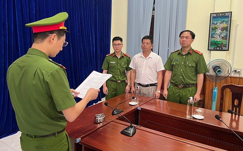 Bắt tạm giam nguyên Chủ tịch một huyện tại Sơn La "hô biến" đất công thành của riêng cho người thân quen