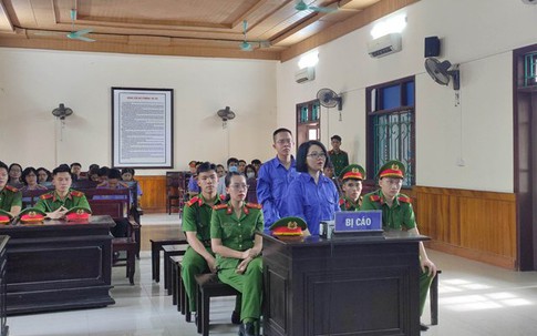 Cái kết cho cặp đôi nam nữ vận chuyển ma túy thuê