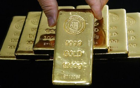 Giá vàng hôm nay 23/6: Vàng giảm giá mạnh, người đầu tư có nên mua gom?