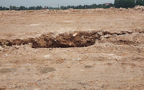 Thanh Hóa: Vì sao dự án nâng cấp đê Ngọc Lẫm đang thi công bị sụt lún?