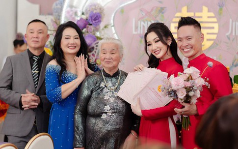 Nhận hồi môn 26 sổ đỏ cùng lúc, cô dâu ở Huế nghẹn ngào khi mẹ tiết lộ điều không ngờ