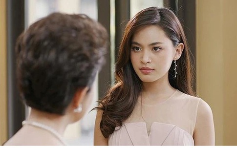 Bị mẹ chồng mắng mỏ thậm tệ, con dâu bình tĩnh chìa ra tờ giấy khiến bà phải rối rít xin lỗi