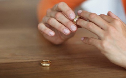 Sau 2 lần ly hôn, người phụ nữ ngộ ra 3 điều quan trọng để duy trì hôn nhân bền vững