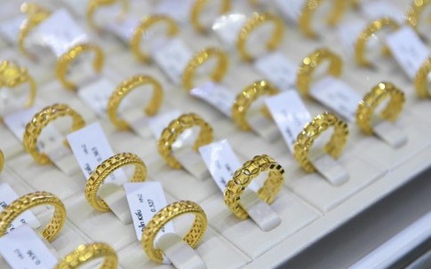 Giá vàng hôm nay 18/9: Vàng nhẫn tăng giá sốc, SJC vọt đỉnh
