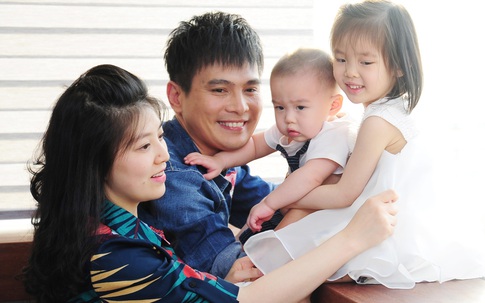 Lâm Hùng: 'Tôi chưa tròn trách nhiệm làm chồng, làm cha'