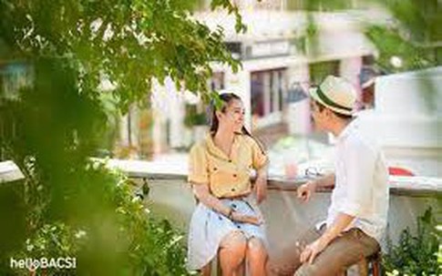Hẹn hò ở sở thú, anh ấy bảo tôi tự trả tiền vé của chính mình
